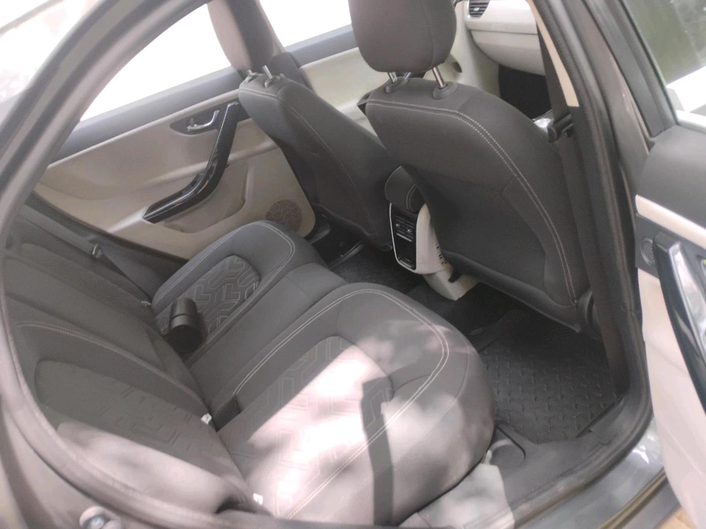 2023 Tata NEXON XZA PLUS PETROL, Petrol, Automatic, 7,757 km, interior