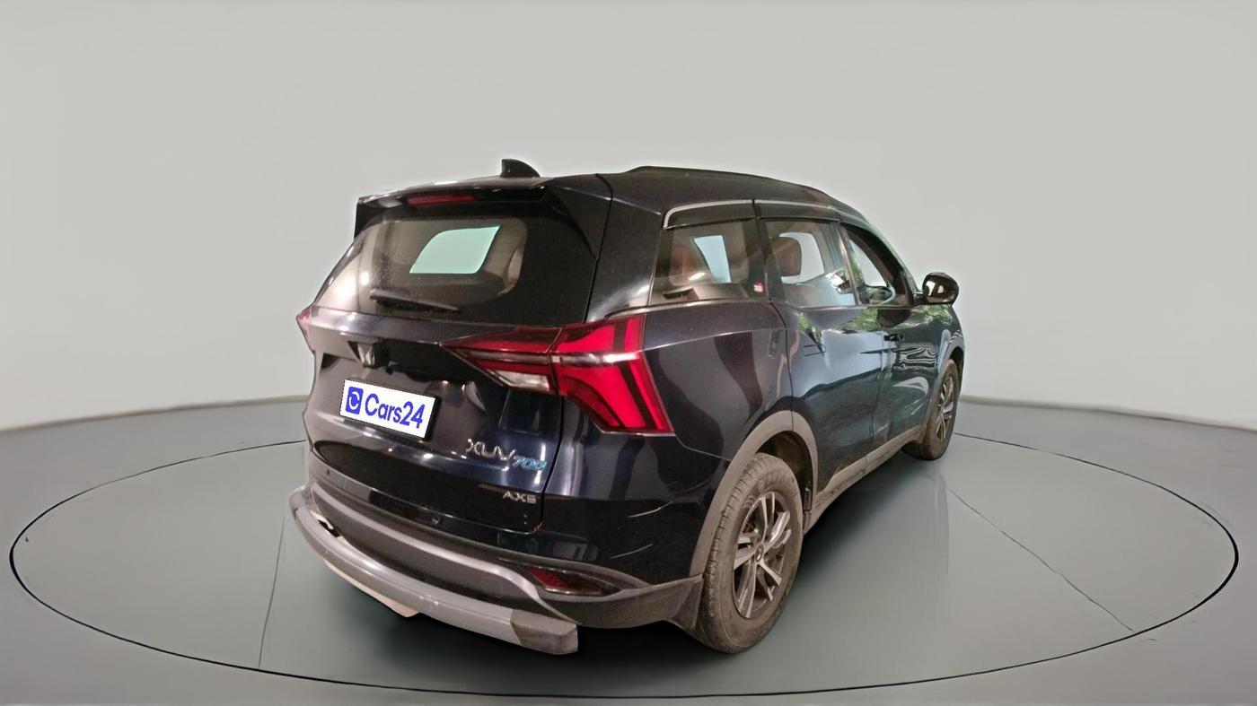 2021 Mahindra XUV700 AX 5 D MT 5 STR, Diesel, Manual, 48,688 km, exterior