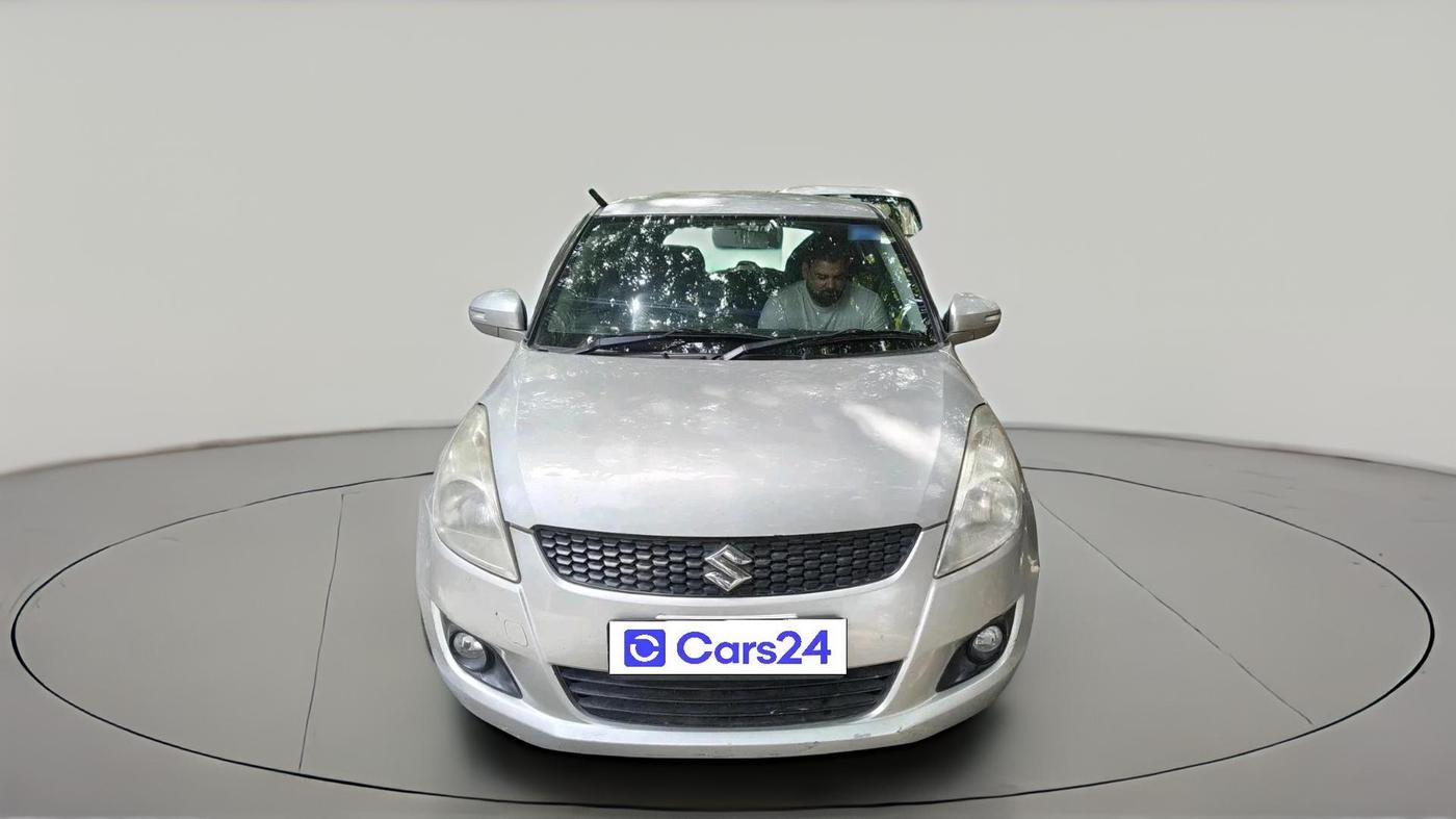 2013 Maruti Swift VXI, CNG, Manual, 62,092 km, exterior