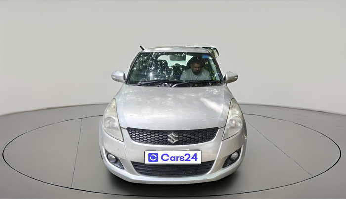 2013 Maruti Swift VXI, CNG, Manual, 62,092 km, exterior