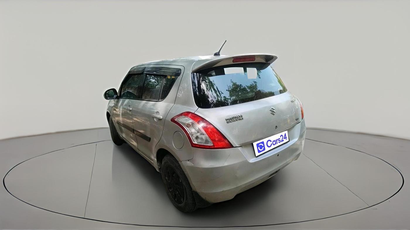 2013 Maruti Swift VXI, CNG, Manual, 62,092 km, exterior
