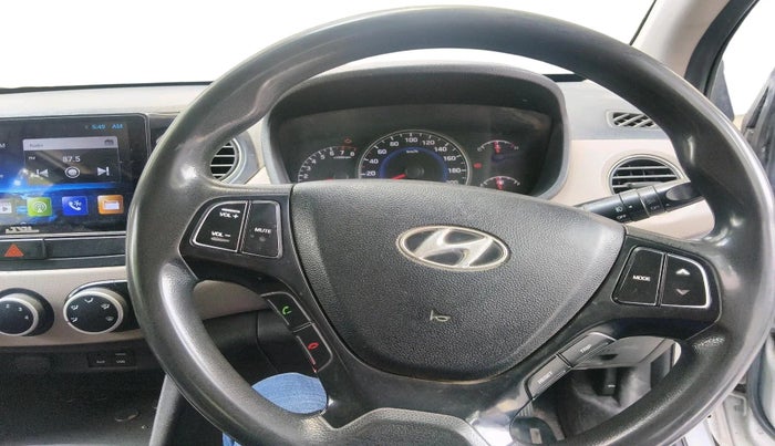 2015 Hyundai Grand i10 SPORTZ 1.2 KAPPA VTVT, CNG, Manual, 1,39,316 km, interior