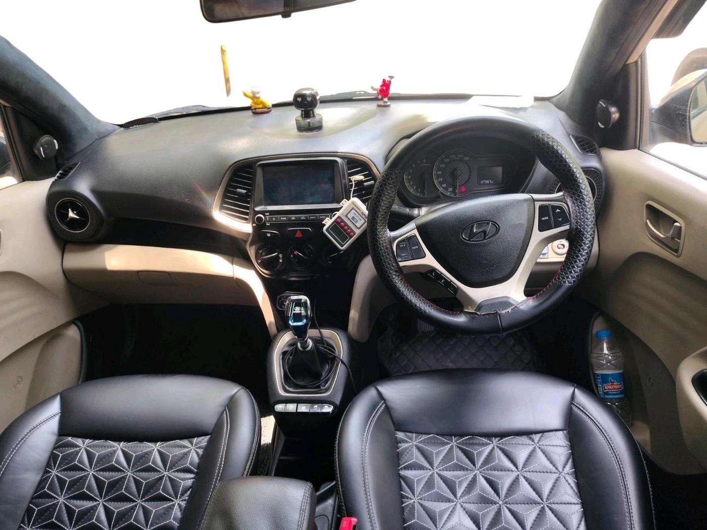 2019 Hyundai NEW SANTRO SPORTZ CNG, CNG, Manual, 1,27,567 km, interior