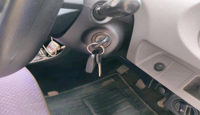 2011 Toyota Etios G, Petrol, Manual, 96,640 km, interior