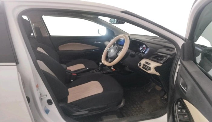 2025 Toyota Glanza V AMT, Petrol, Automatic, 4,344 km, interior