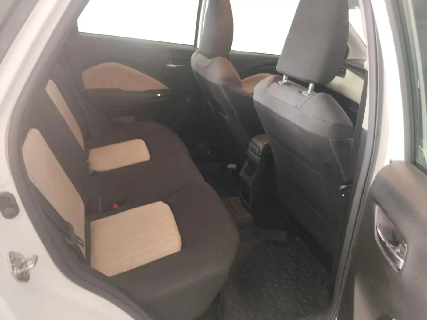 2025 Toyota Glanza V AMT, Petrol, Automatic, 4,344 km, interior