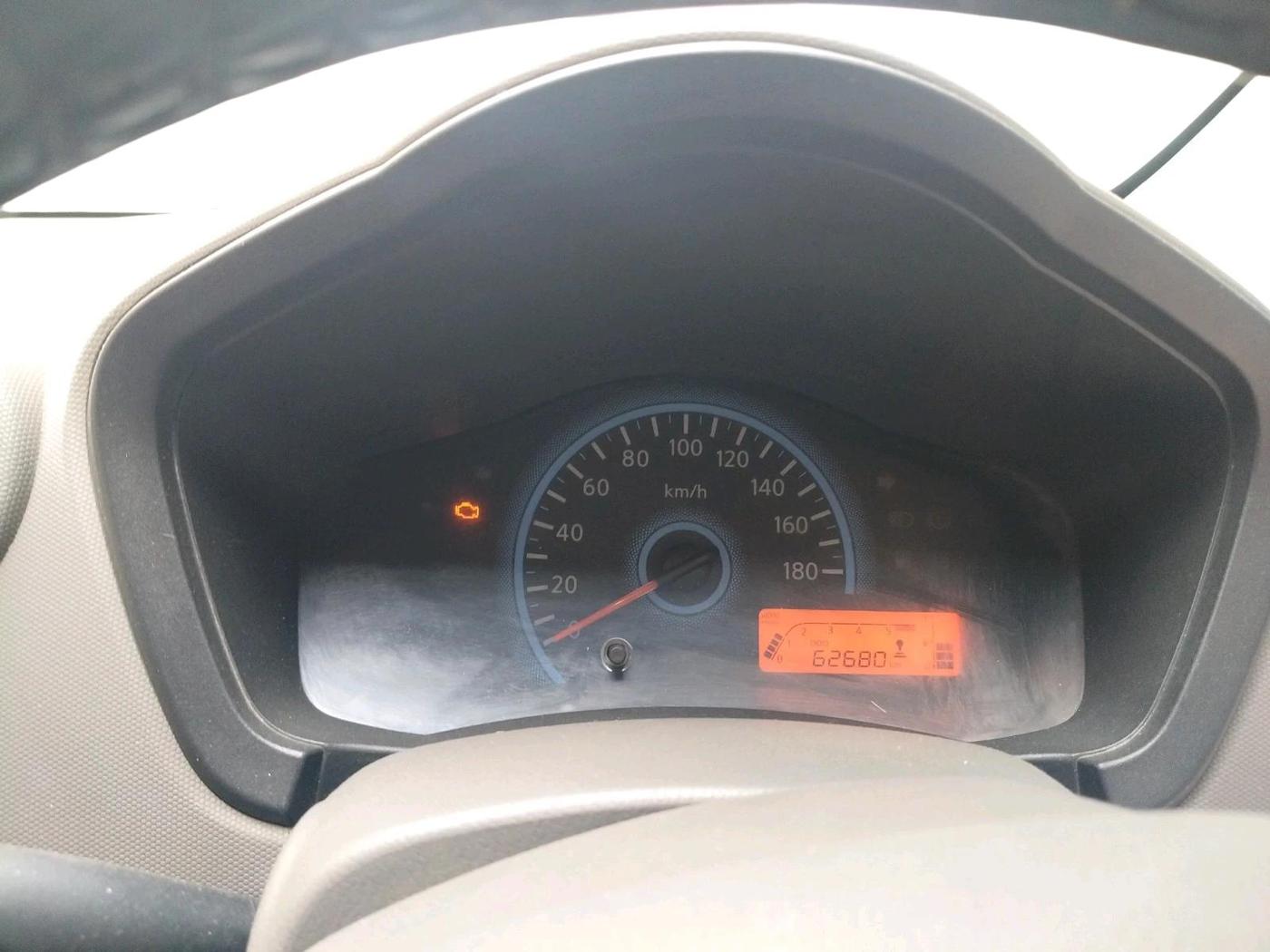 2016 Datsun Redi Go S, Petrol, Manual, 62,680 km, interior