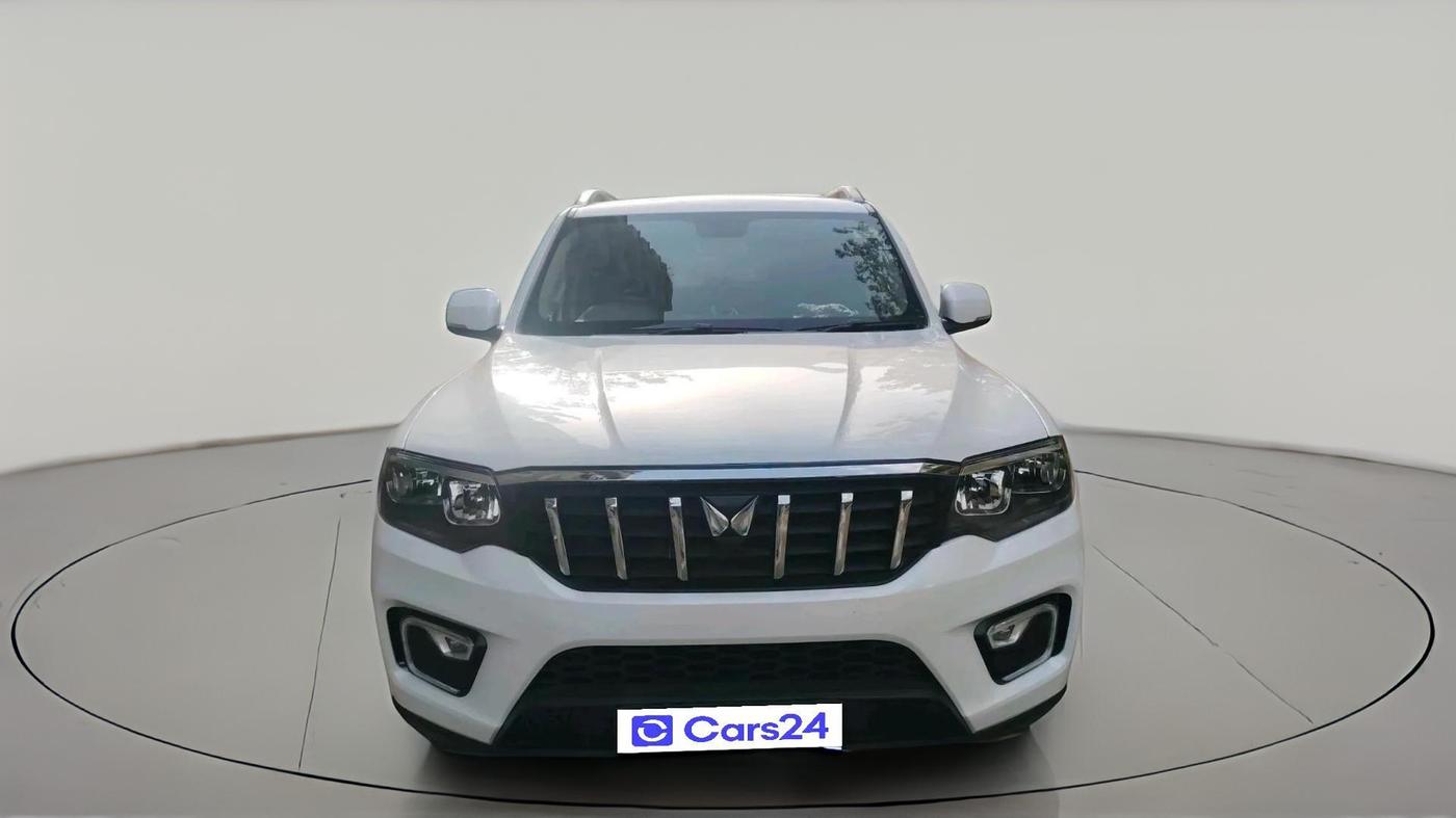 2024 Mahindra SCORPIO-N Z4 DIESEL MT 2WD 7 STR, Diesel, Manual, 40,139 km, exterior