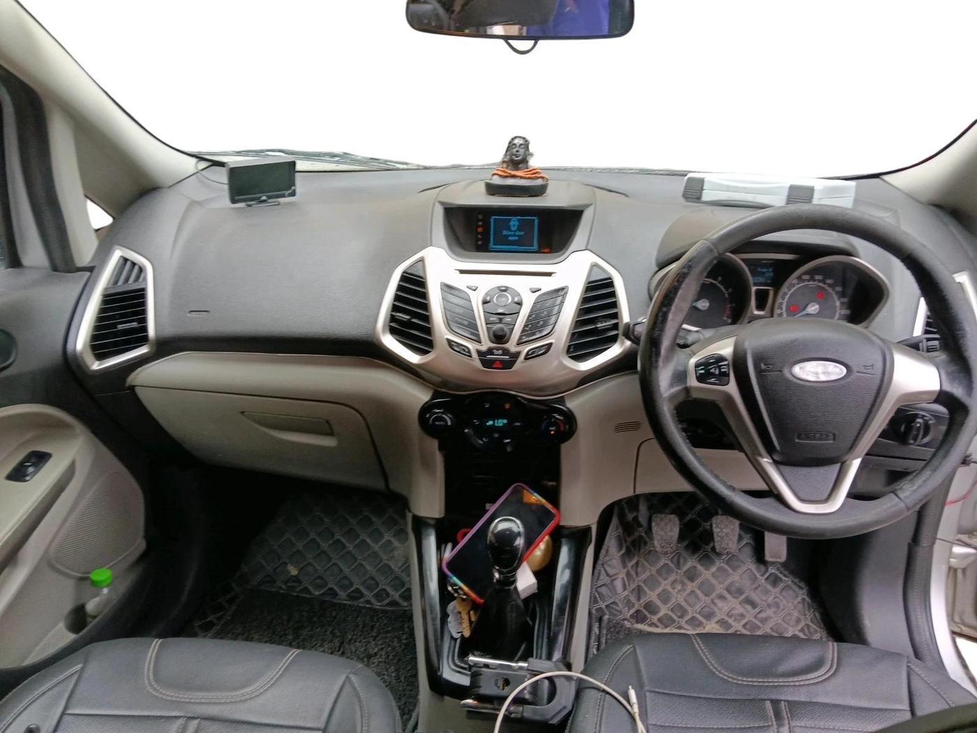 2013 Ford Ecosport TITANIUM 1.0L ECOBOOST, Petrol, Manual, 95,574 km, interior