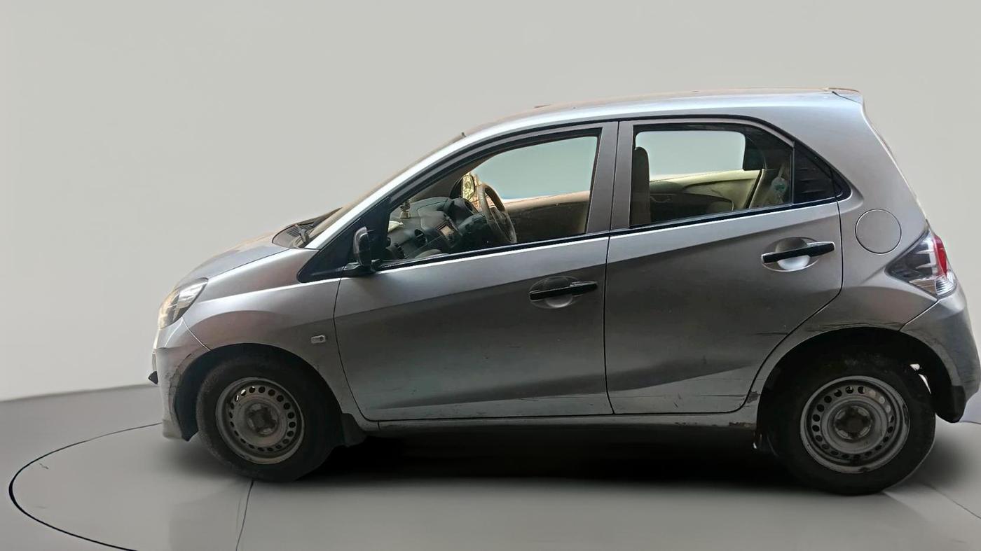 2012 Honda Brio E MT, CNG, Manual, 67,185 km, exterior