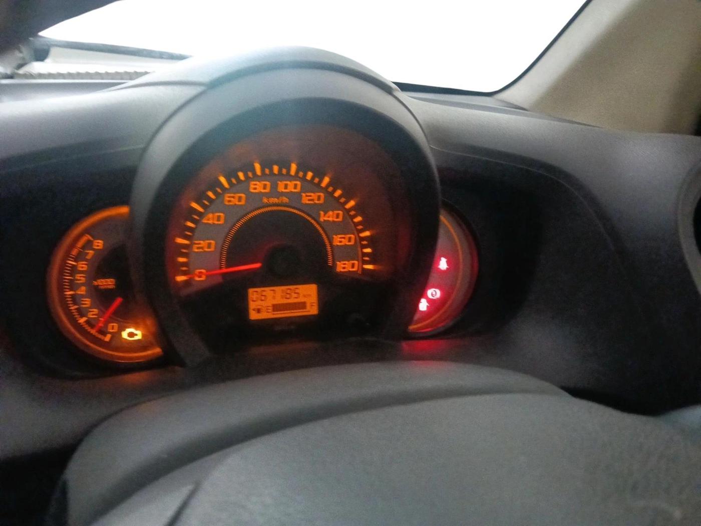 2012 Honda Brio E MT, CNG, Manual, 67,185 km, interior