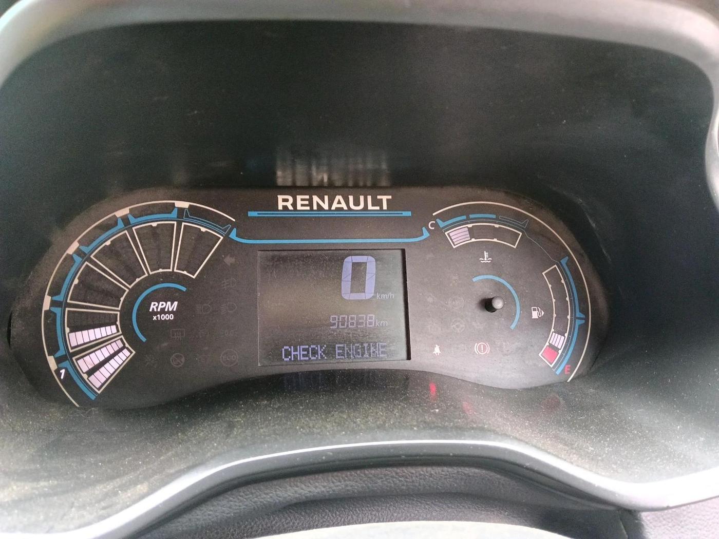 2019 Renault TRIBER RXT, CNG, Manual, 90,838 km, interior