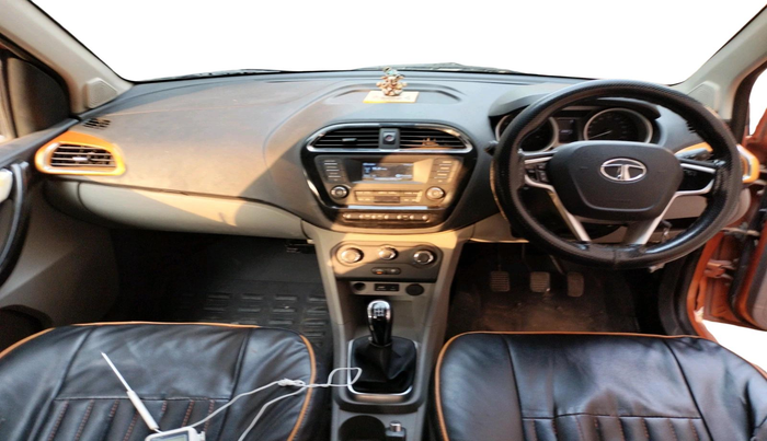 2016 Tata Tiago XZ PETROL, Petrol, Manual, 68,825 km, interior
