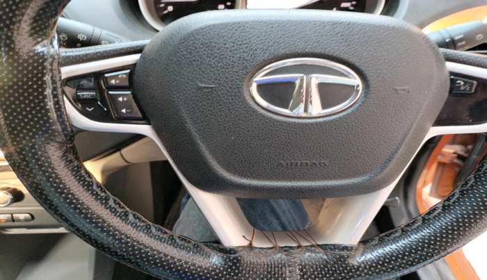 2016 Tata Tiago XZ PETROL, Petrol, Manual, 68,825 km, interior