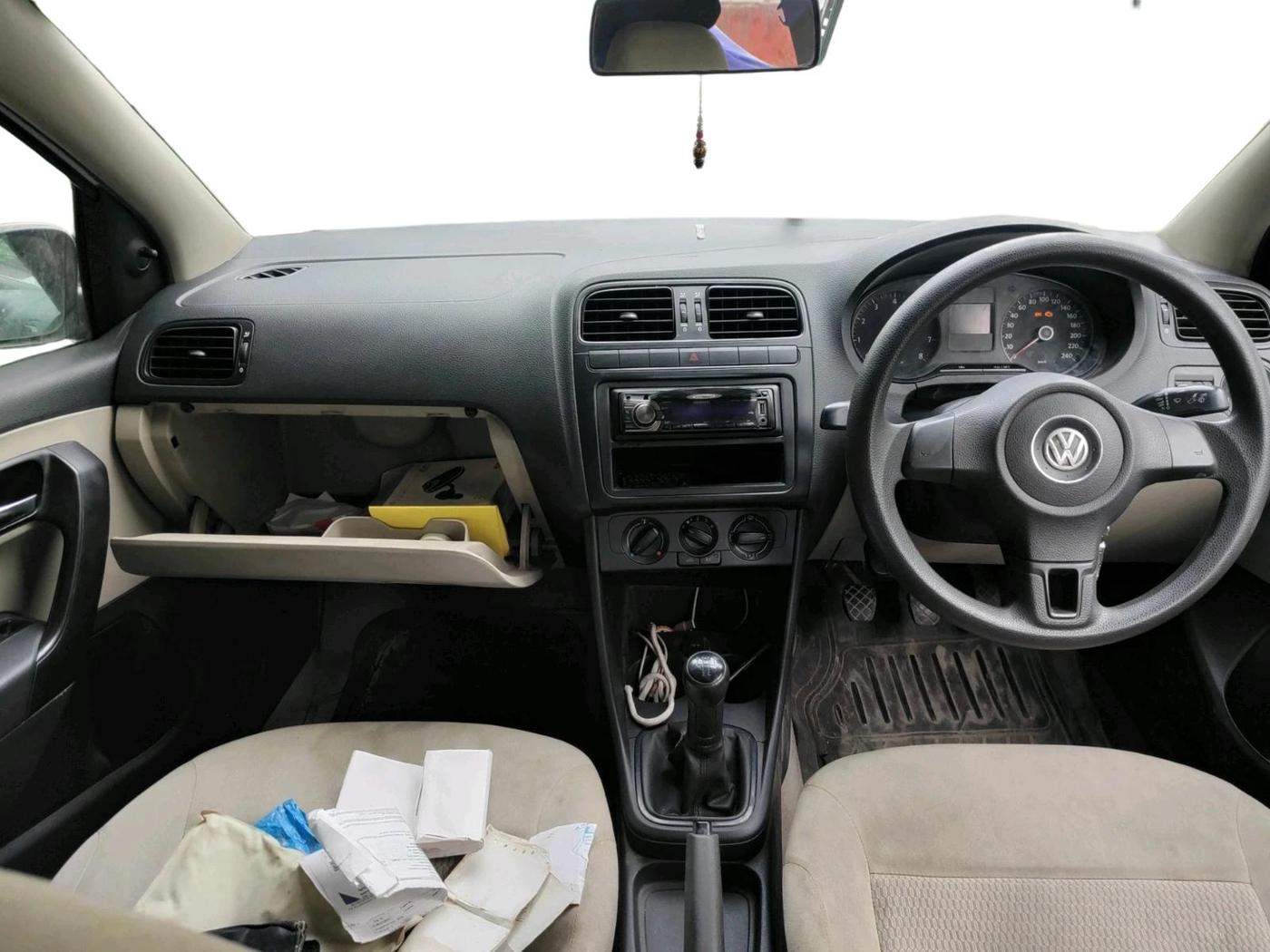 2011 Volkswagen Polo TRENDLINE 1.2L PETROL, Petrol, Manual, 35,850 km, interior