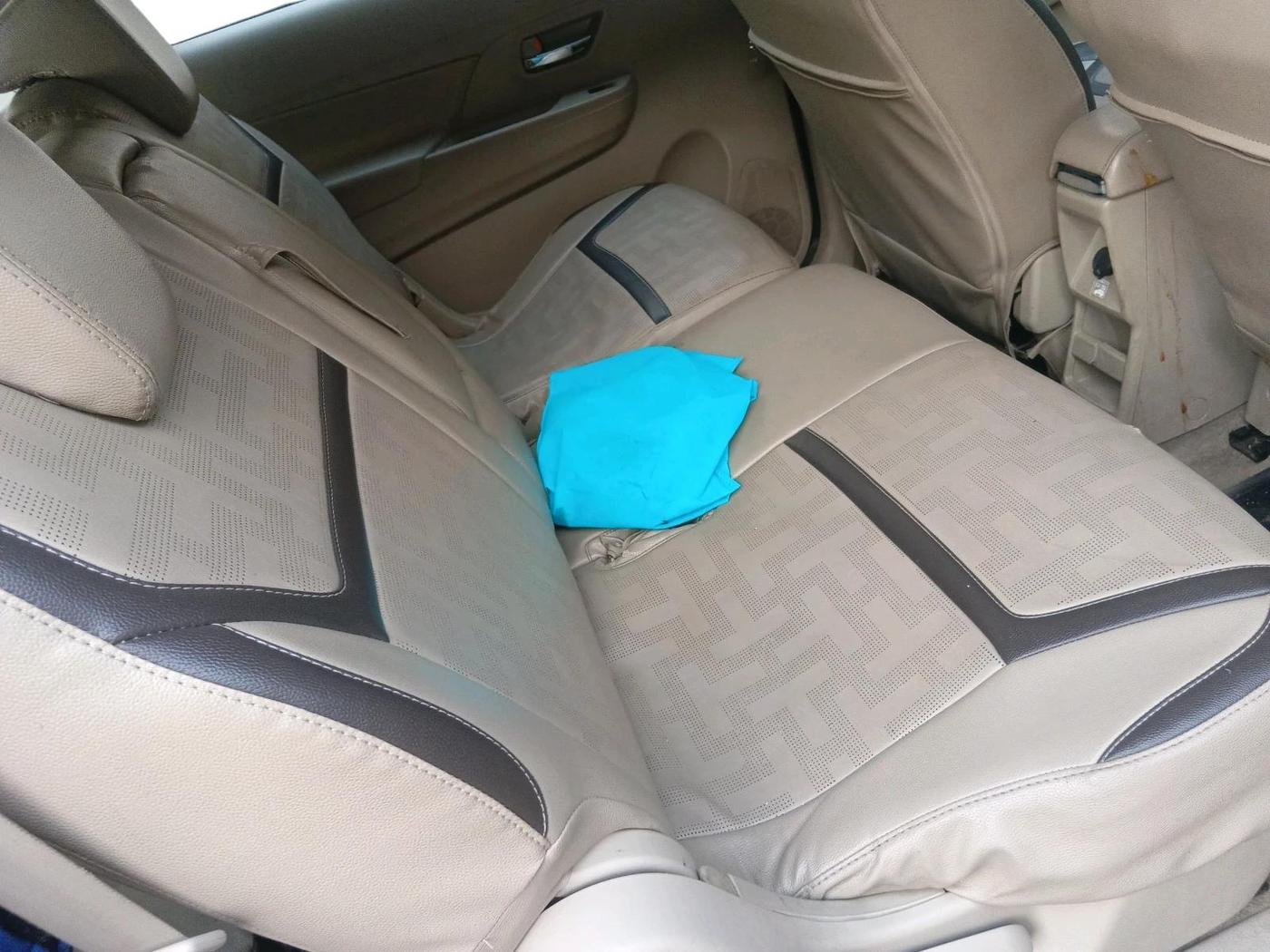 2019 Maruti Ertiga ZXI+ SHVS, Petrol, Manual, 1,68,805 km, interior