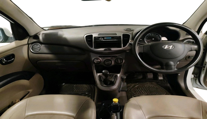 2013 Hyundai i10 MAGNA 1.2, Petrol, Manual, 57,972 km, interior