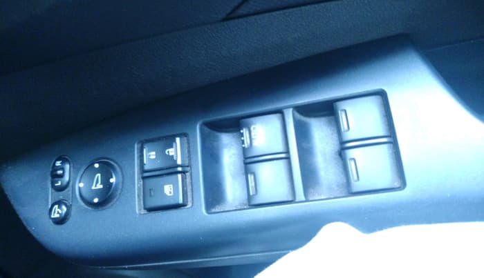 2013 Honda CRV 2.0L I-VTEC 2WD AT, Petrol, Automatic, 1,95,976 km, interior
