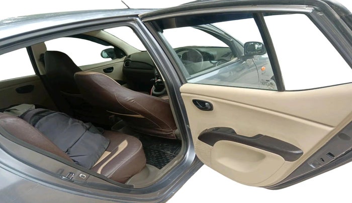 2015 Hyundai i10 MAGNA 1.1, CNG, Manual, 55,594 km, interior