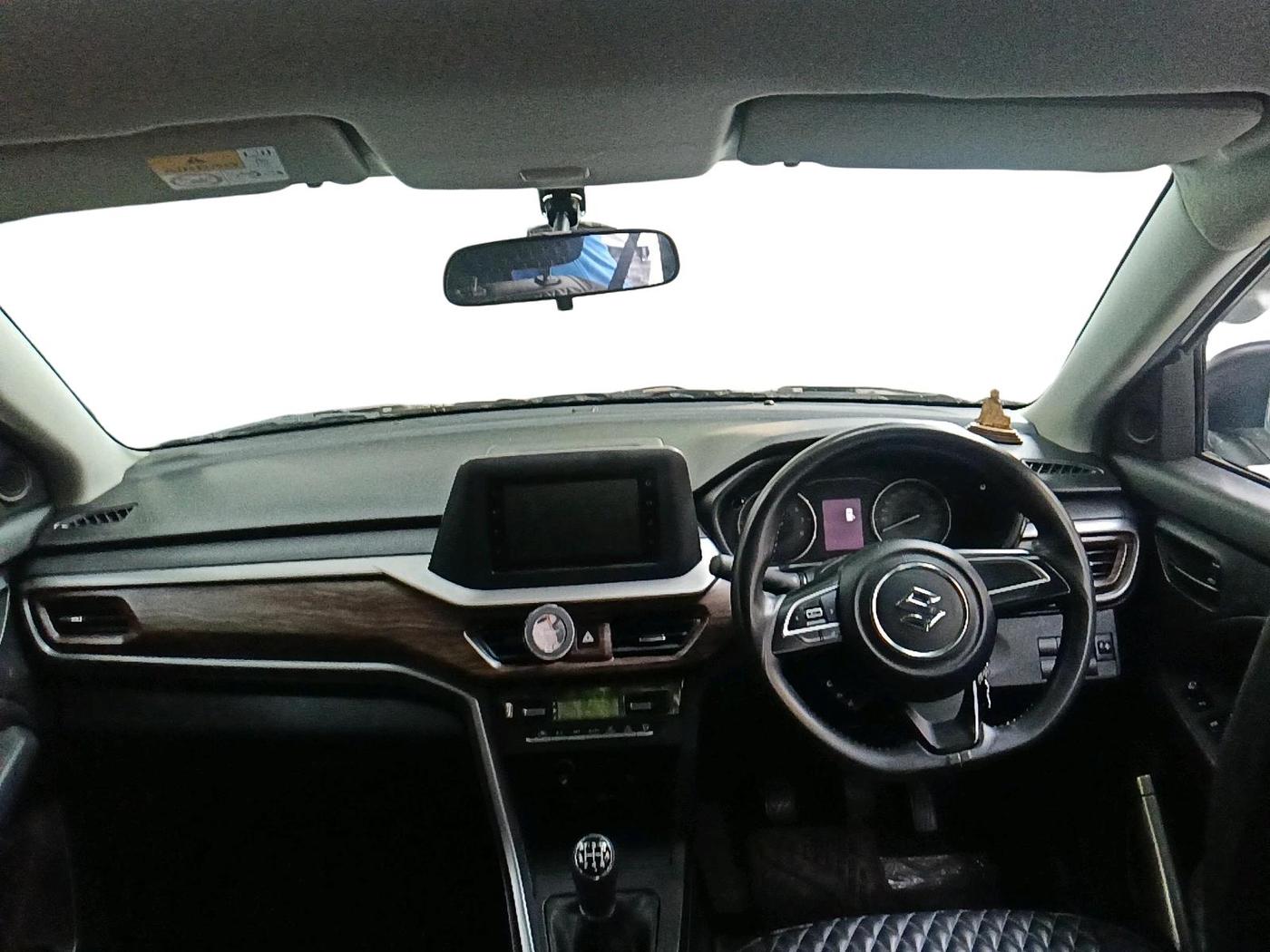 2025 Maruti BREZZA VXI, Petrol, Manual, 32,227 km, interior