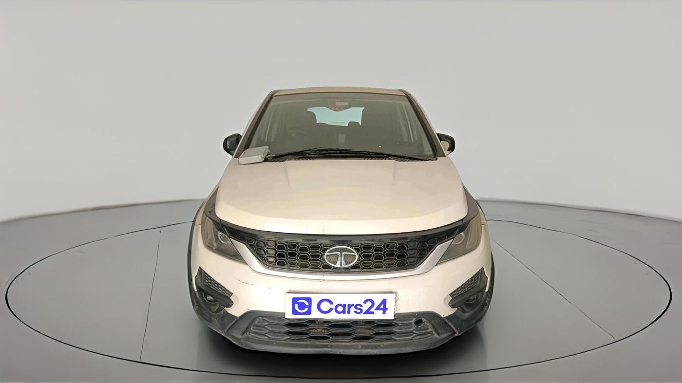 2017 Tata Hexa XE 4X2 7 STR, Diesel, Manual, 1,33,384 km, exterior