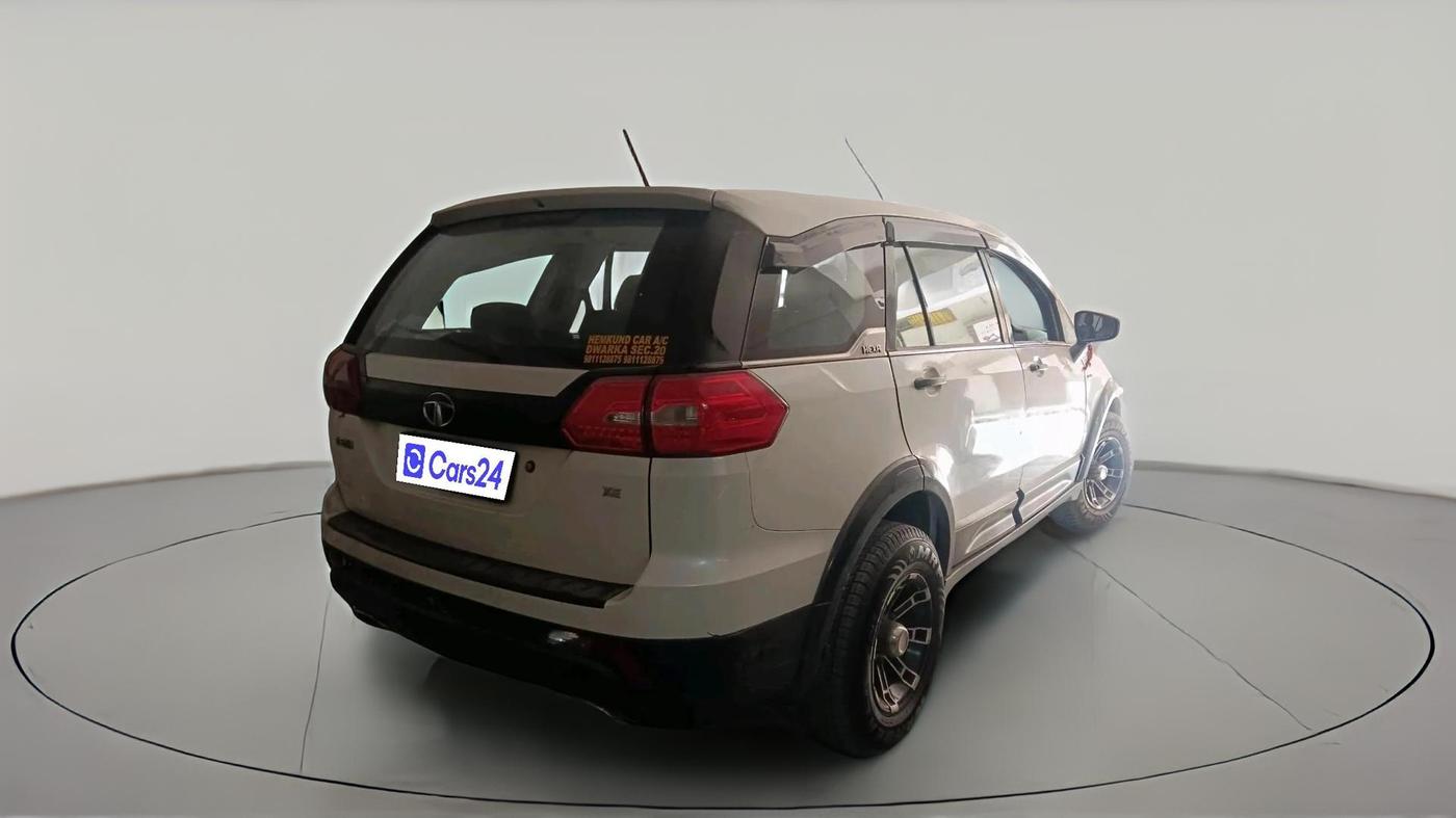 2017 Tata Hexa XE 4X2 7 STR, Diesel, Manual, 1,33,384 km, exterior