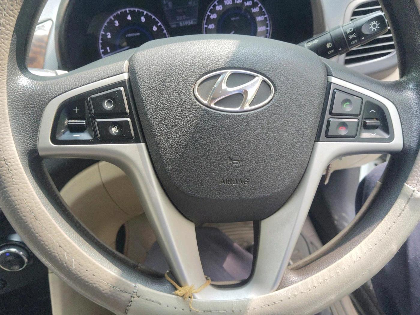 2013 Hyundai Verna FLUIDIC 1.6 VTVT SX, Petrol, Manual, 51,934 km, interior
