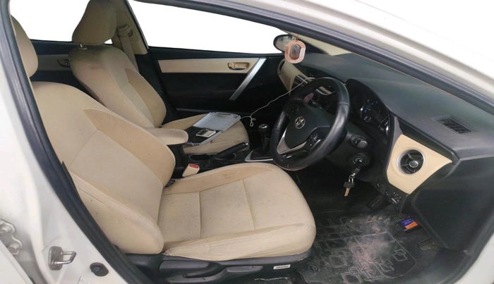2017 Toyota Corolla Altis G PETROL, Petrol, Manual, 66,328 km, interior