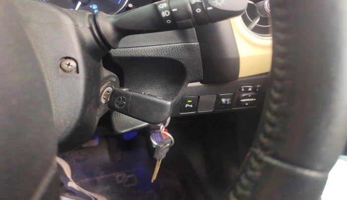 2017 Toyota Corolla Altis G PETROL, Petrol, Manual, 66,328 km, interior