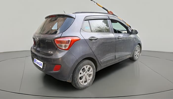 2016 Hyundai Grand i10 SPORTZ 1.2 KAPPA VTVT, CNG, Manual, 1,11,894 km, exterior