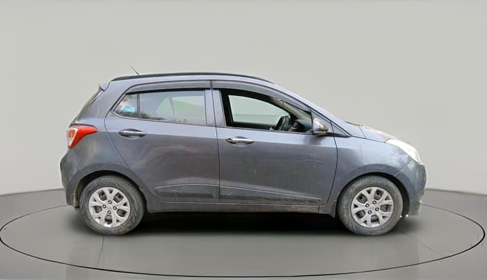 2016 Hyundai Grand i10 SPORTZ 1.2 KAPPA VTVT, CNG, Manual, 1,11,894 km, exterior