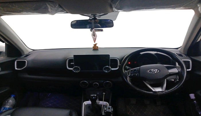 2020 Hyundai VENUE S 1.2, Petrol, Manual, 60,520 km, interior