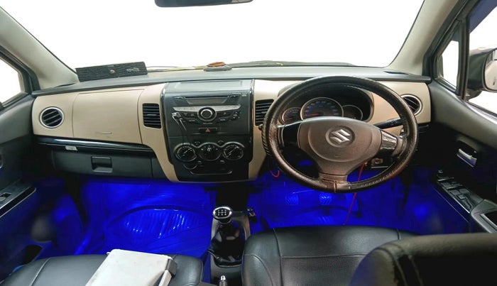 2017 Maruti Wagon R 1.0 VXI, CNG, Manual, 52,167 km, interior