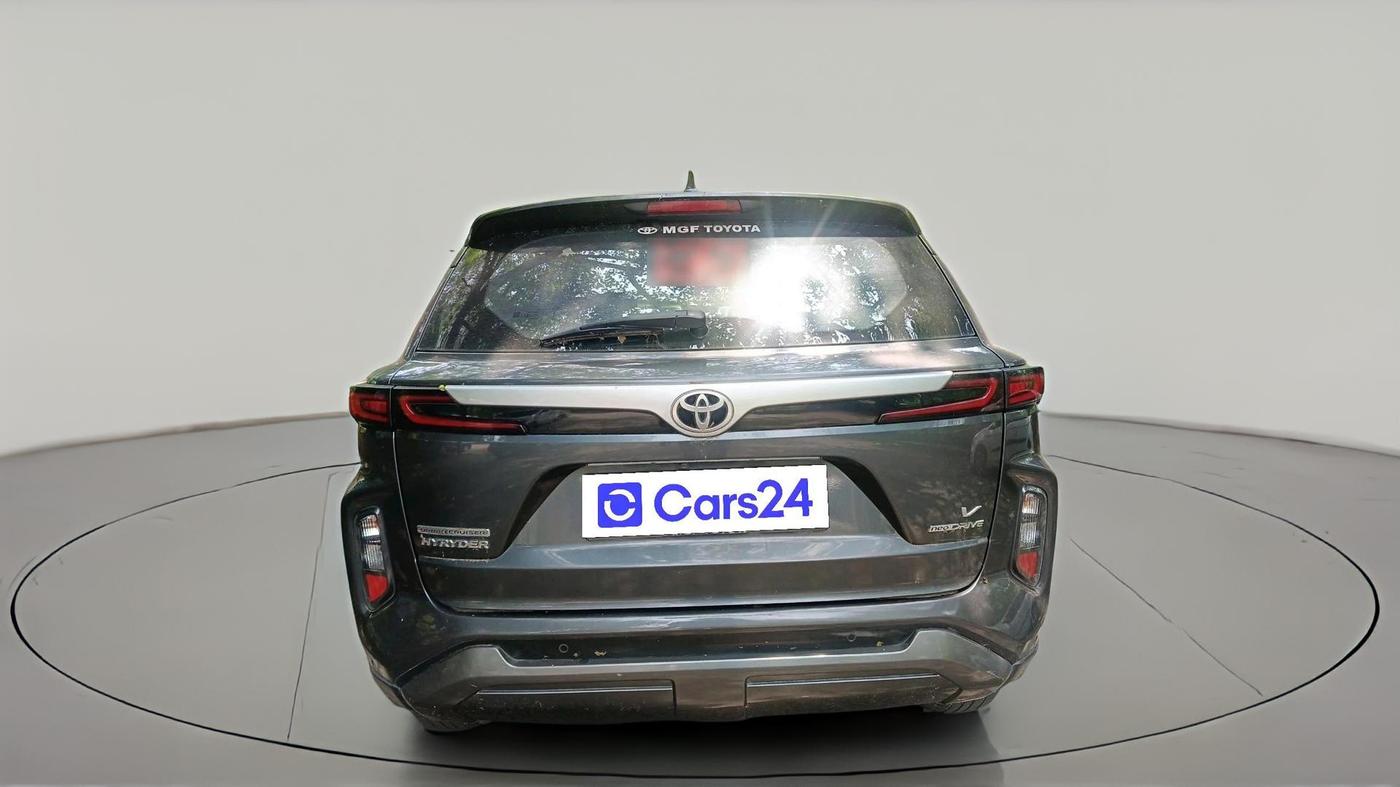 2023 Toyota URBAN CRUISER HYRYDER V NEO DRIVE, Petrol, Manual, 1,55,902 km, exterior