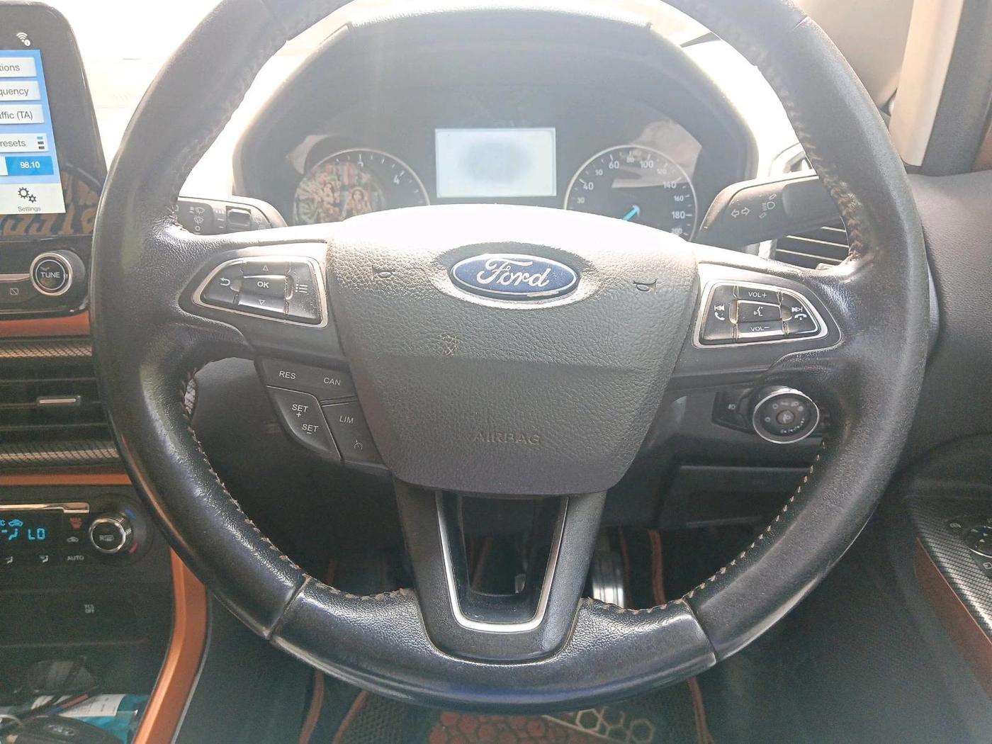 2018 Ford Ecosport TITANIUM 1.5L SPORTS(SUNROOF) DIESEL, Diesel, Manual, 1,02,988 km, interior