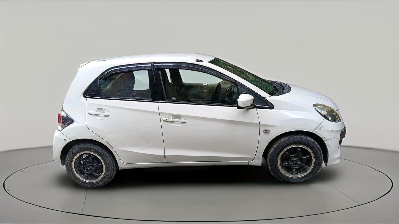 2013 Honda Brio EX MT, Petrol, Manual, 60,504 km, exterior