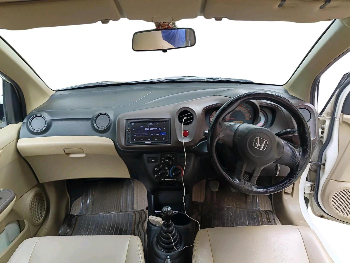 2013 Honda Brio EX MT, Petrol, Manual, 60,504 km, interior
