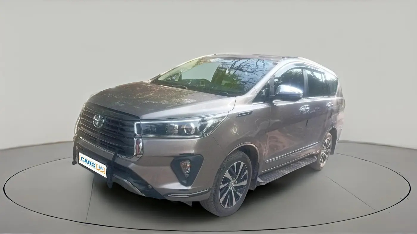 2022 Toyota Innova Crysta 2.7 ZX AT 7 STR, Petrol, Automatic, 51,500 km, exterior