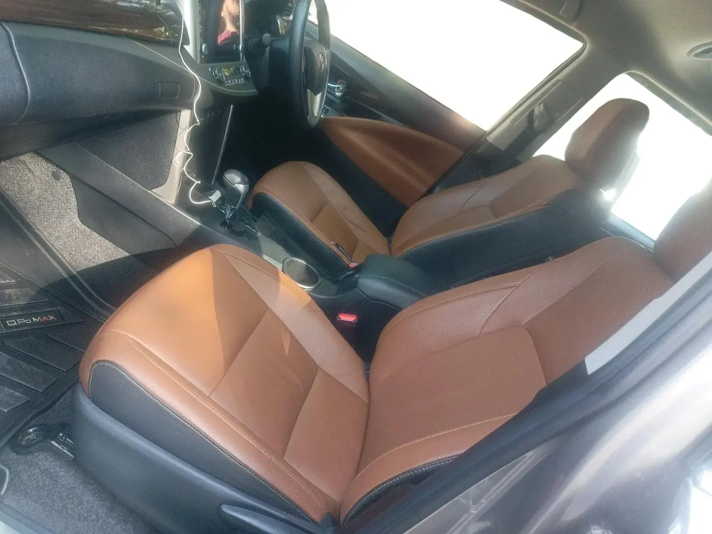 2022 Toyota Innova Crysta 2.7 ZX AT 7 STR, Petrol, Automatic, 51,500 km, interior