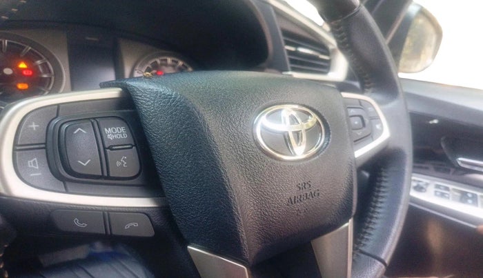 2022 Toyota Innova Crysta 2.7 ZX AT 7 STR, Petrol, Automatic, 51,500 km, interior