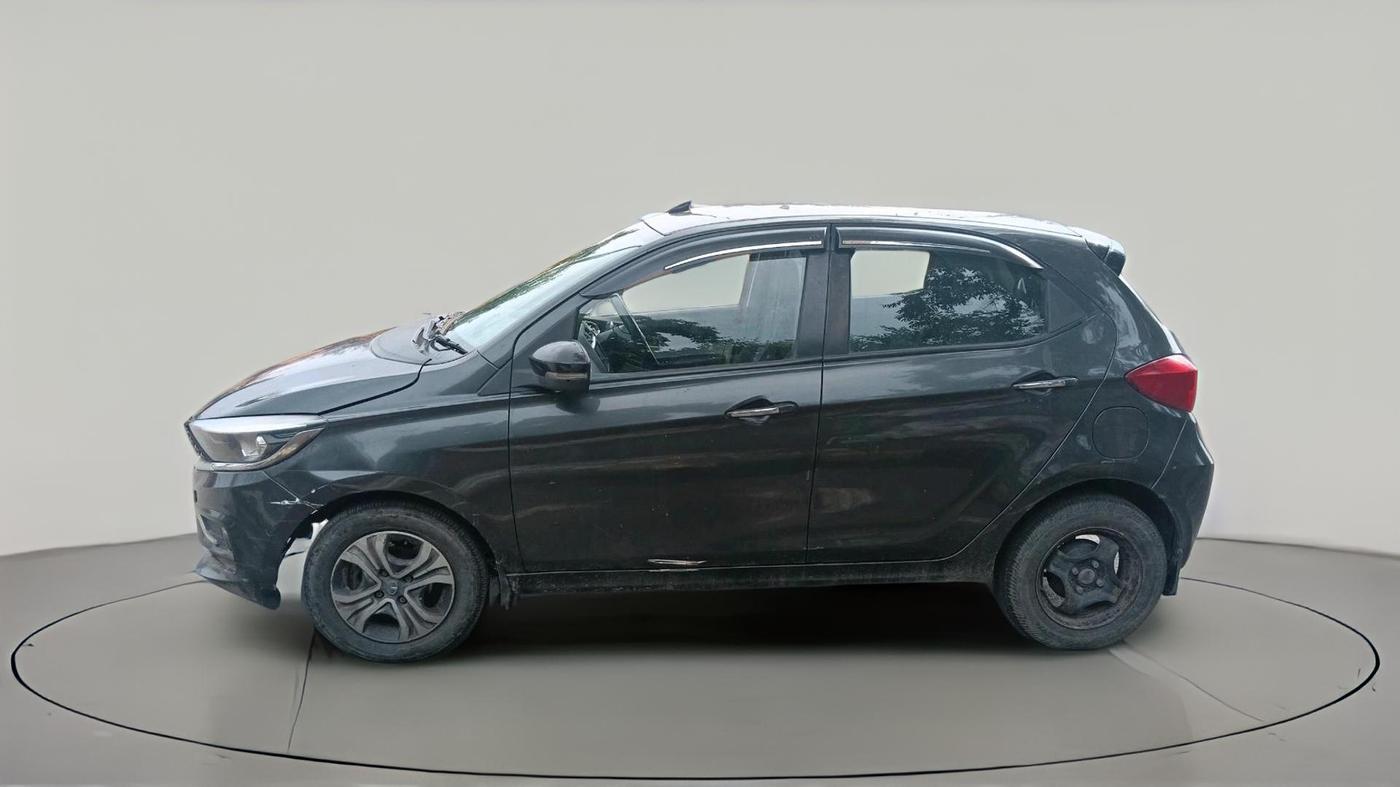 2022 Tata Tiago XZ PLUS CNG, CNG, Manual, 56,574 km, exterior