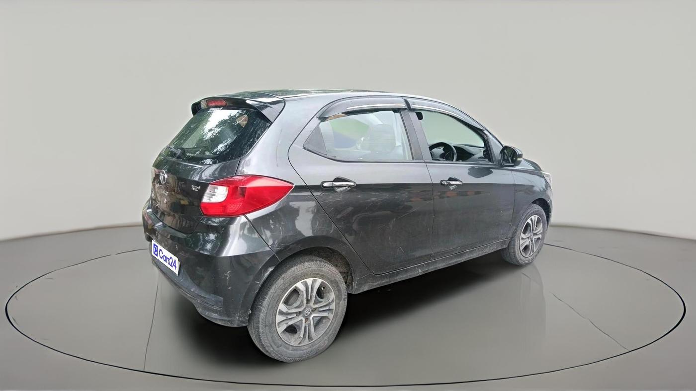 2022 Tata Tiago XZ PLUS CNG, CNG, Manual, 56,574 km, exterior