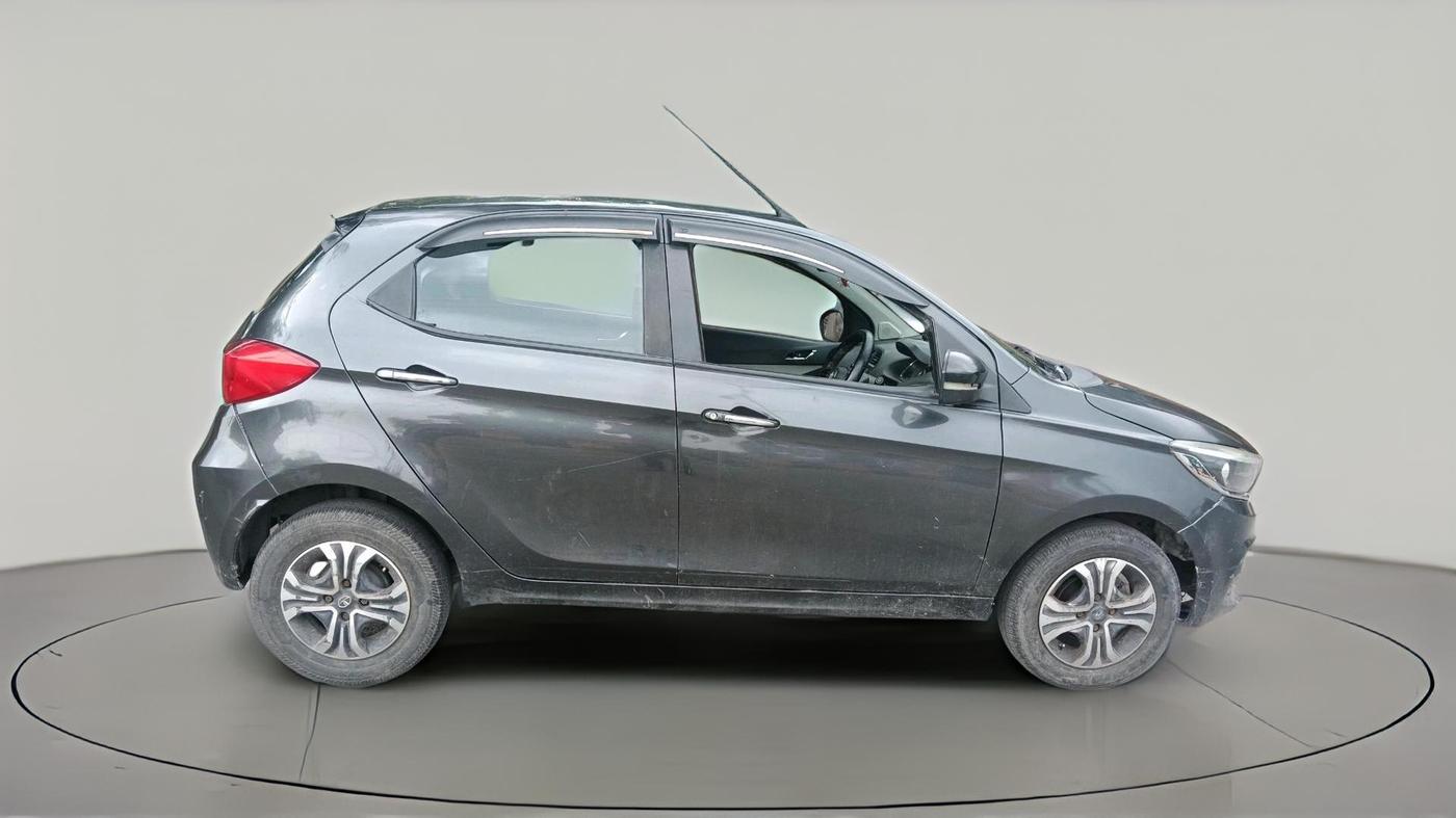 2022 Tata Tiago XZ PLUS CNG, CNG, Manual, 56,574 km, exterior