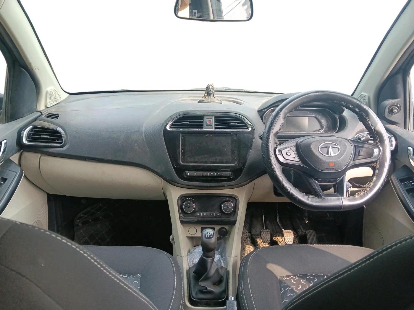 2022 Tata Tiago XZ PLUS CNG, CNG, Manual, 56,574 km, interior