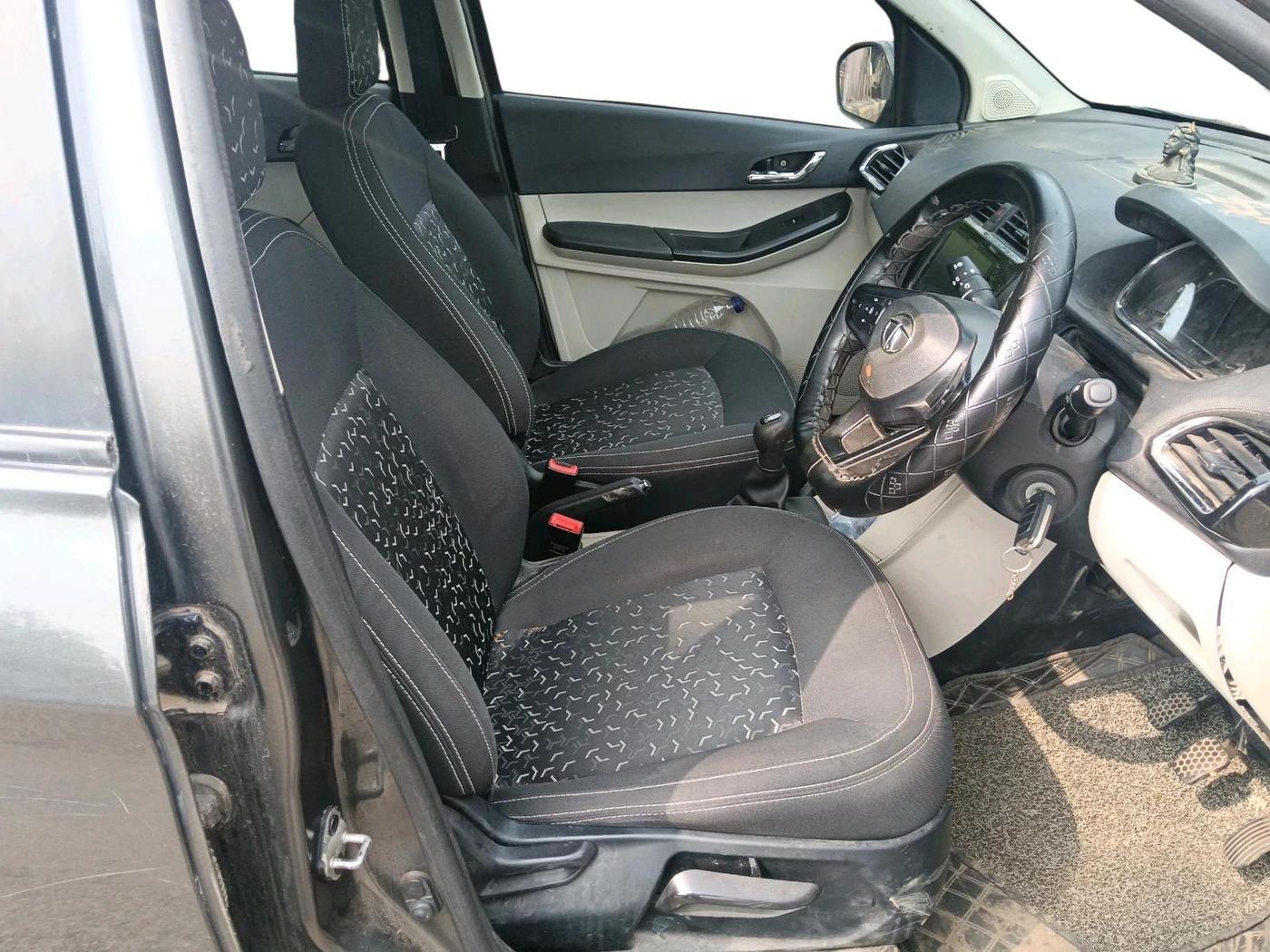 2022 Tata Tiago XZ PLUS CNG, CNG, Manual, 56,574 km, interior