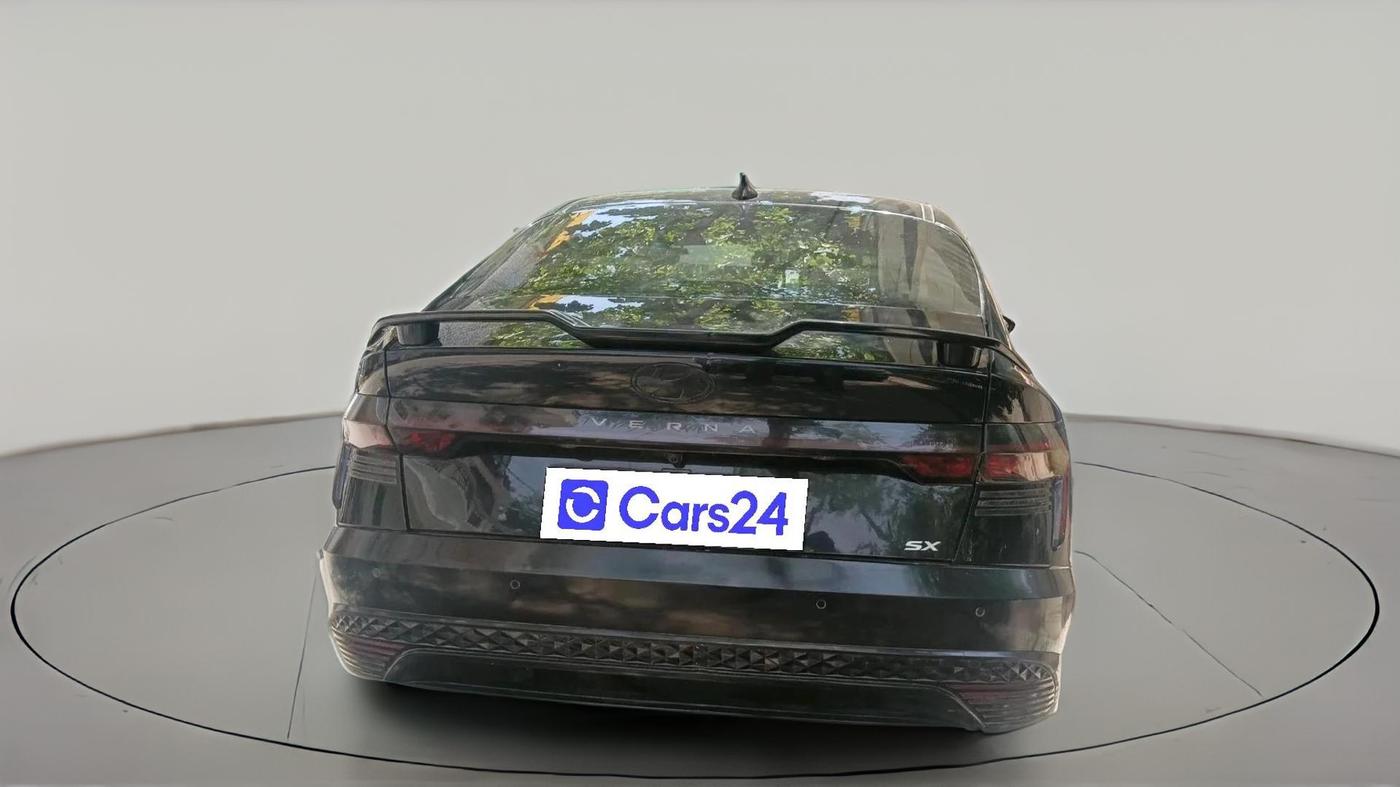 2024 Hyundai Verna  SX 1.5 MPI IVT, Petrol, Automatic, 11,774 km, exterior