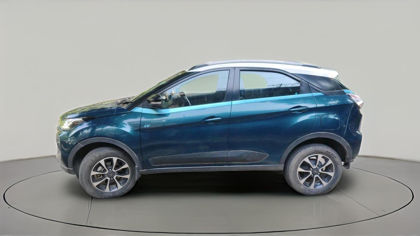 2020 Tata NEXON EV XZ PLUS, Electric, Automatic, 16,572 km, exterior