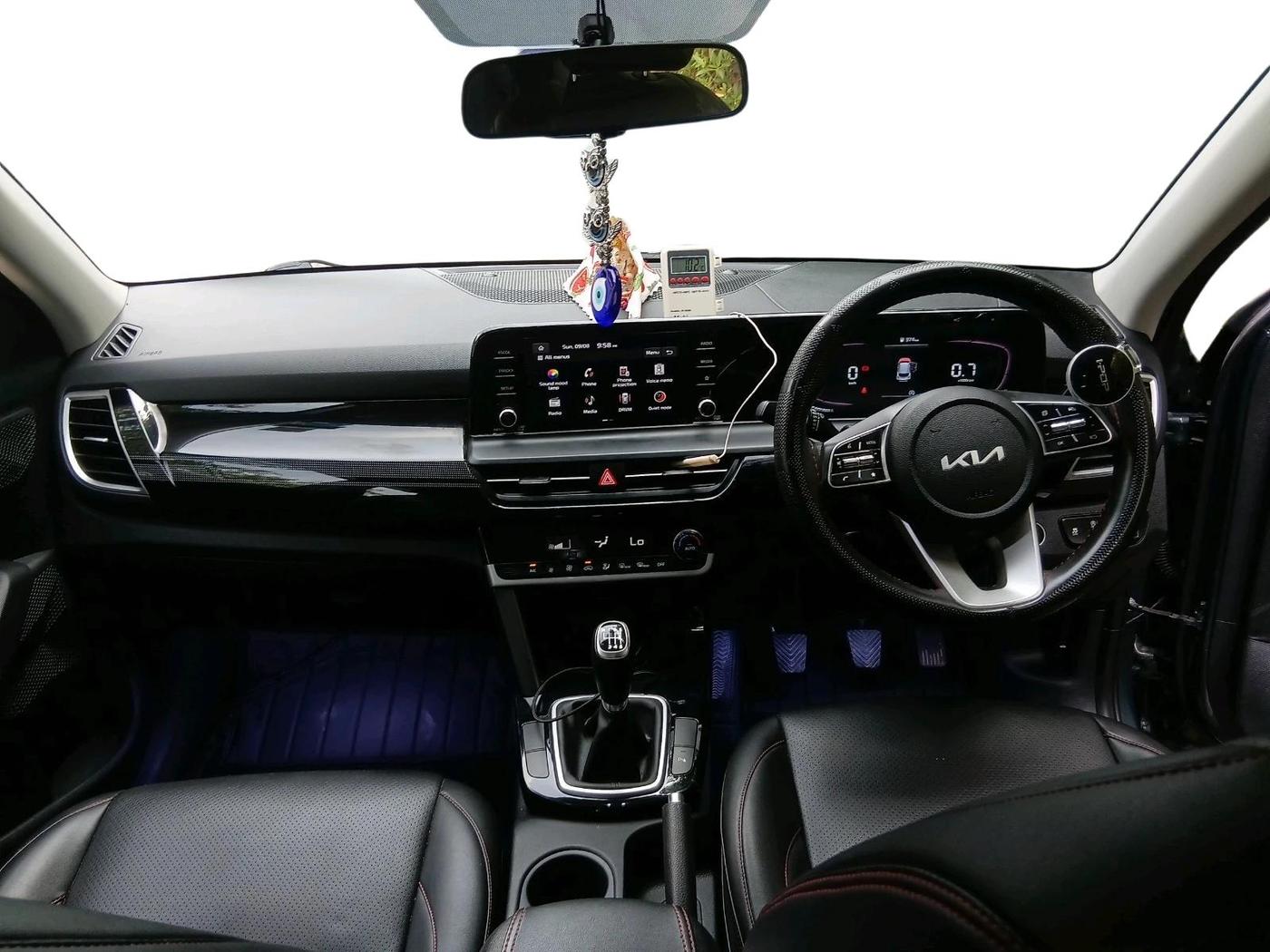 2023 KIA SELTOS HTK PLUS 1.5, Petrol, Manual, 20,519 km, interior