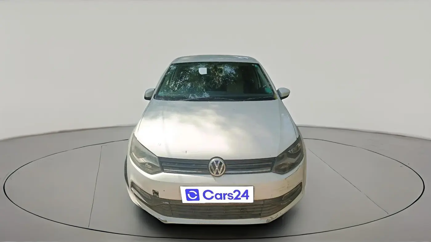2016 Volkswagen Polo COMFORTLINE 1.2L, Petrol, Manual, 1,26,557 km, exterior