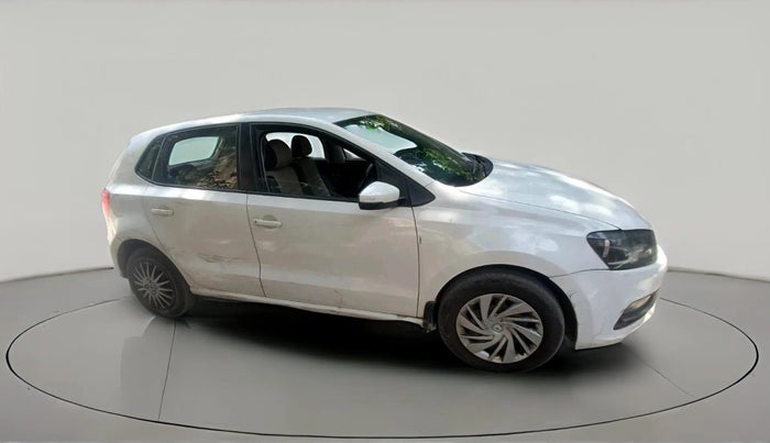 2016 Volkswagen Polo COMFORTLINE 1.2L, Petrol, Manual, 1,26,557 km, exterior
